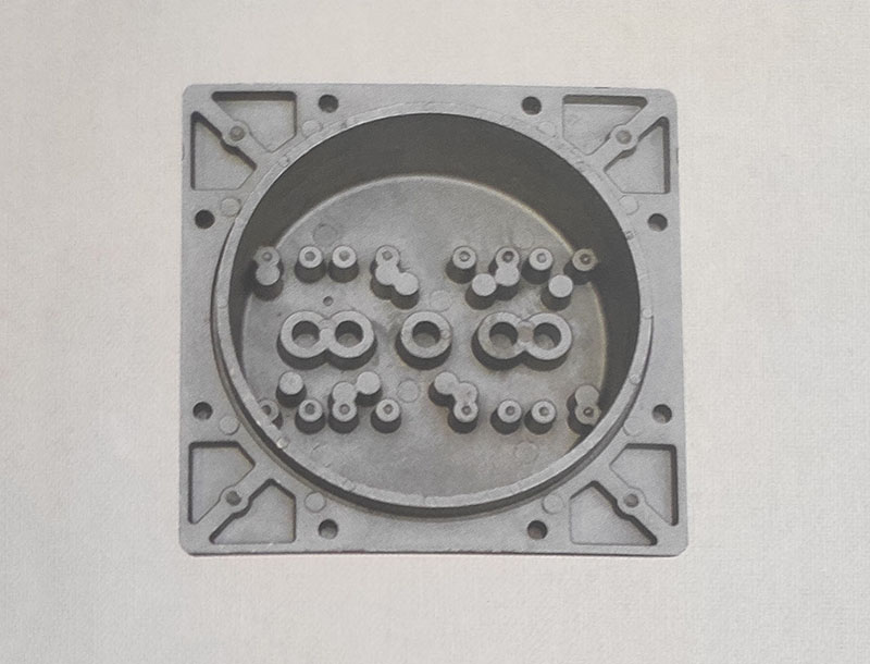 隔爆型平盖(200×200×30)有凸台ⅡC级